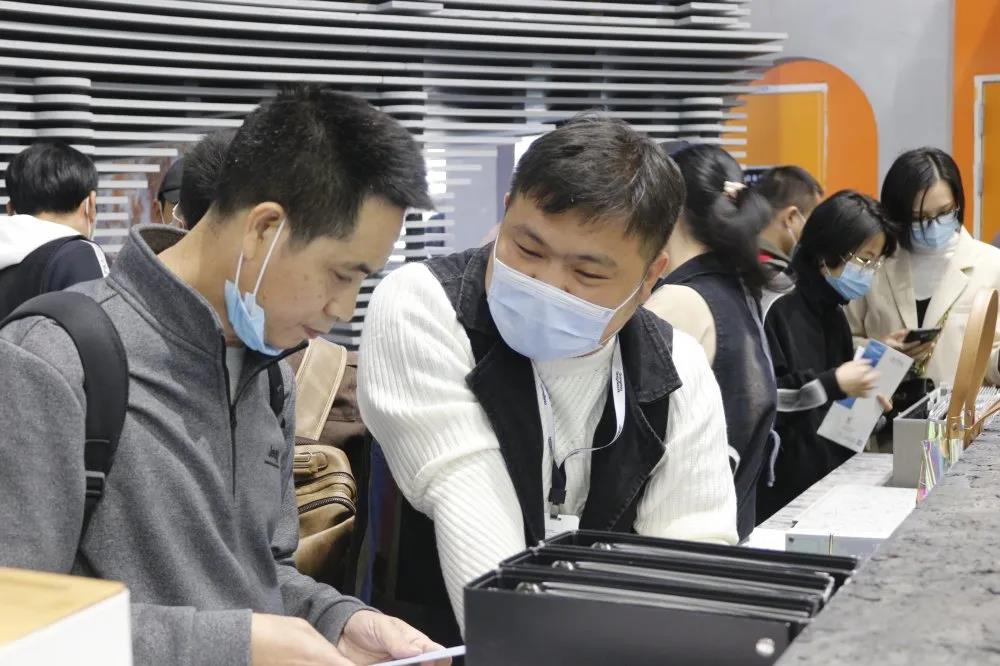 2020廣州設(shè)計周，基路伯藝術(shù)涂料創(chuàng)新之劍領(lǐng)勢行業(yè)格局(圖12)